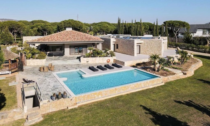 Vilamoura Villa | [LUXURY VILLA] Cinema, Sauna, Pool and Billiards