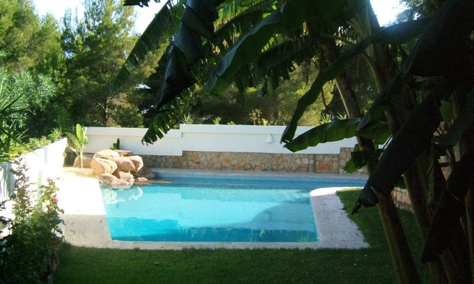 Puerta de Hierro Villa | luxury villa in residential area of ​benidorm