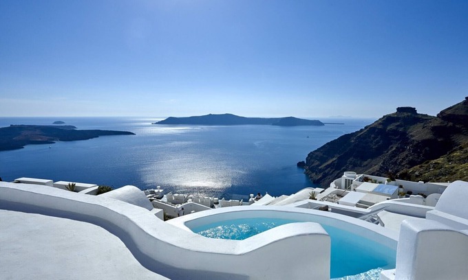 Firostefani Villa | Villa de lujo de 3 dormitorios en la caldera en Santorini
