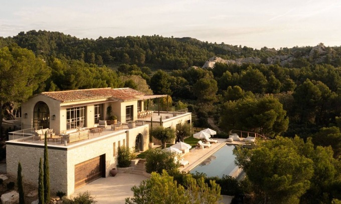Paradou Villa | Luxury Villa Rental Provence