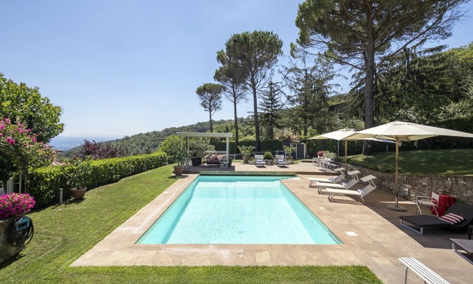 Rignano sull'Arno Villa | Villa de lujo con gran piscina cerca de Florencia