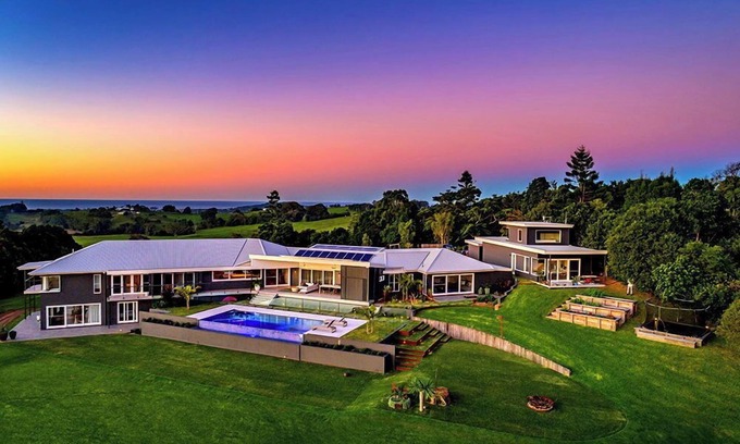 Coopers Shoot Casa | Luxury Villas Byron Retreat (With Ocean Views)