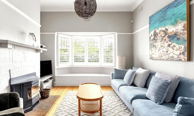 Elwood Casa | Luxury Villas Shelley St (Pet Friendly)