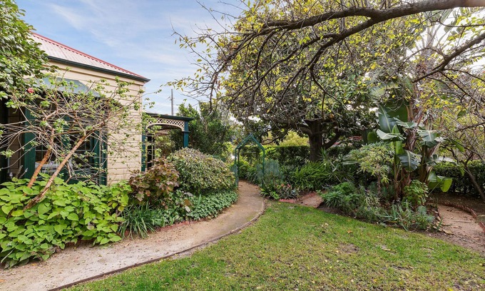 Richmond Casa | Luxury Villas The Secret Garden (Pet Friendly)