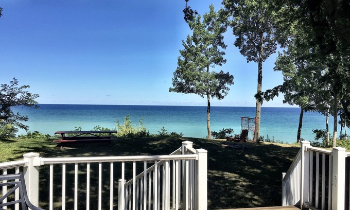 North East Casa | Casa de lujo 'Waterfront' en Lake Erie Wine Country