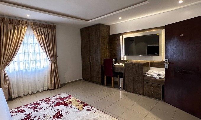 Port Harcourt Casa | Luxury Whole House