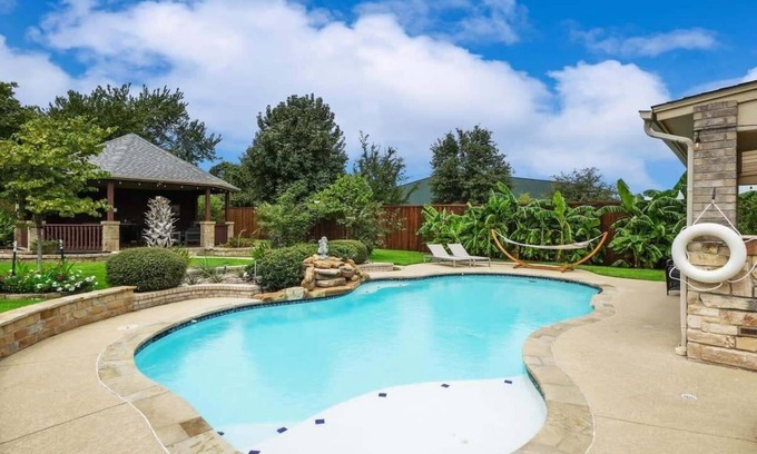 South Arlington Casa | Luxury4000sqft,Hot Tub,Games,Cinema,FTWorth,ATTST