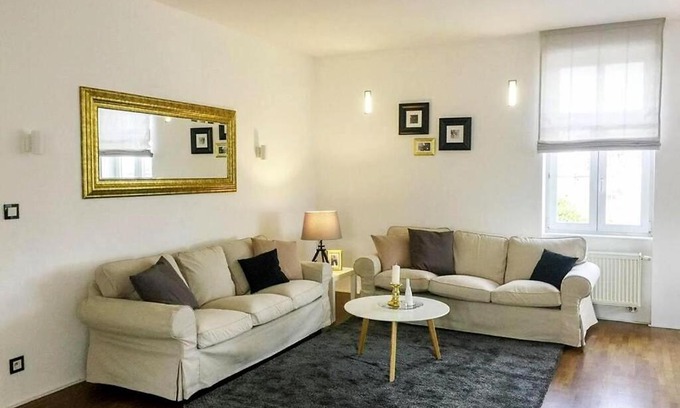 Nitra Apartamento | Luxusný 118m2 Apartmán s Krbom v Centre Nitry