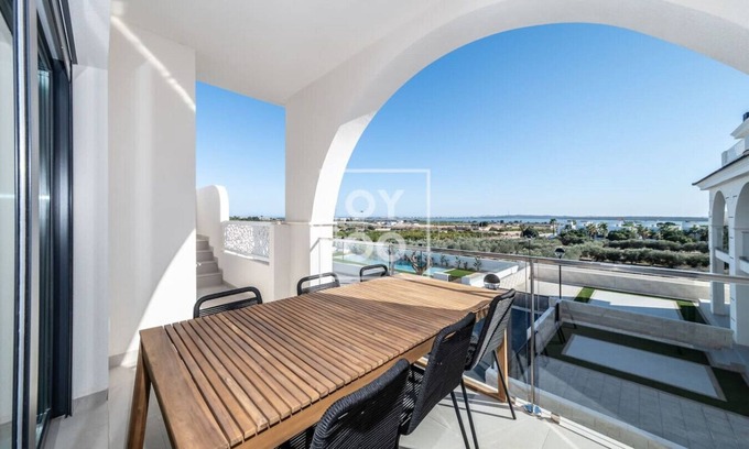 Quesada Apartamento | Luz de la Mata penthouse Golf sea lake views by OYOOSTAYS