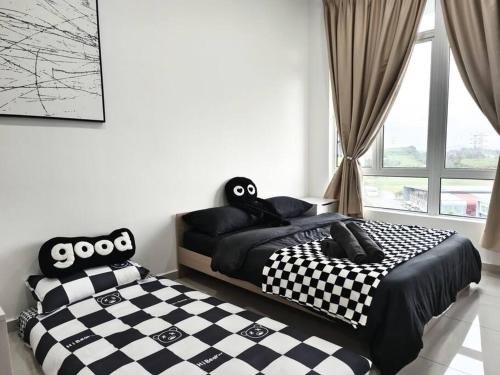 Kuantan Apartamento | LV8 MesraHomez Poolview 1-3 pax
