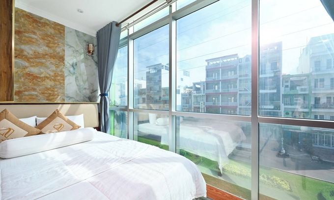 District 6 Hotel | Ly Ly Hotel