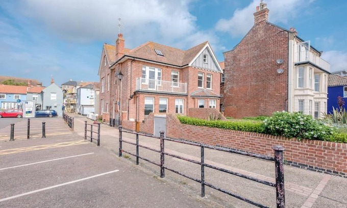 Aldeburgh Casa | Lyndhurst, Aldeburgh
