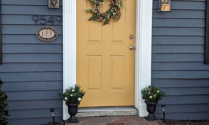 New Market Casa | LYNN'S HISTORICAL BEAUTY
