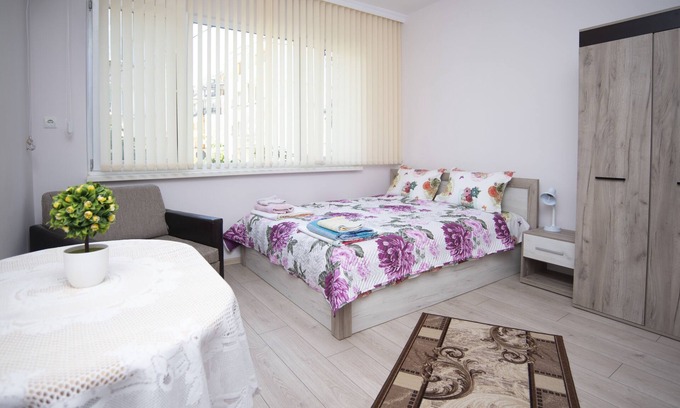Burgas Center Apartamento | Lynn's Oasis-Ocean Touch en el centro de la ciudad