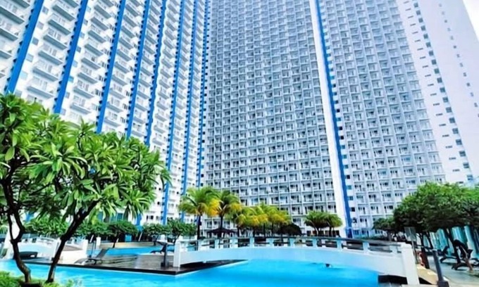 Valenzuela Condominio | Lynzstaycation Makati