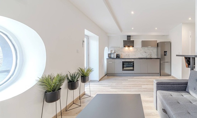 Saint Clair Apartamento | Lyon Cité La Peniche 6 people balcony Caluire