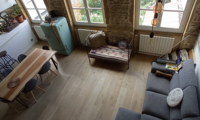 4th Arrondissement Apartamento | Lyon : quiet and bright typical canut 8 pers