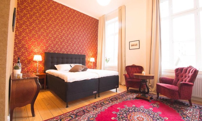 Lysekil Casa | Lysekil city rooms & suites
