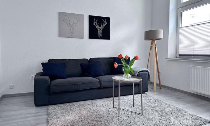Herne Apartamento | Möblierte Erdgeschoss-Wohnung mit Parkplatz in bester Lage des Stadtzentrums Herne, WLAN, Netflix- Super Autobahn-und ÖPNV-Anbindung