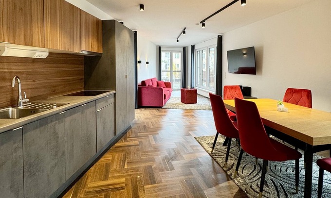 Meidling Apartamento | Möblierte Wohnung + Parkplatz und Terrasse