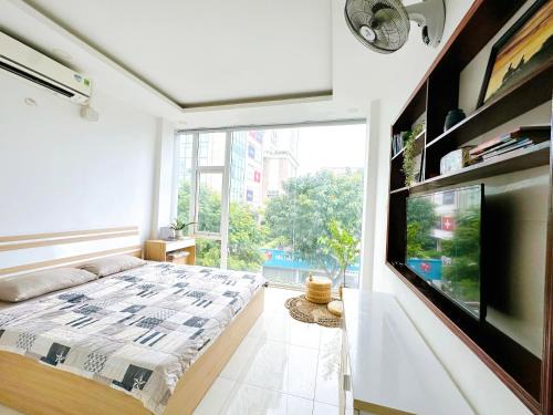 Phuong 6 Apartamento | Mặt tiền Quận 3 - Nhà kính view đẹp - có thang máy