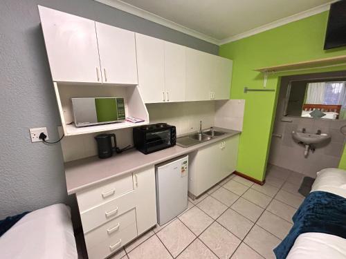 Eikenbosch Casa | M&D Guest House