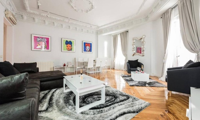 Centro Apartamento | M&F ATTIC WITH GREAT VIEWS