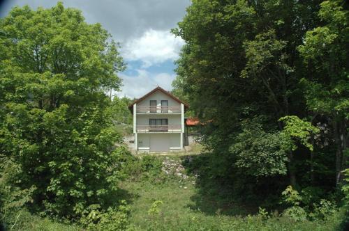 Krasno Polje Casa | M & J