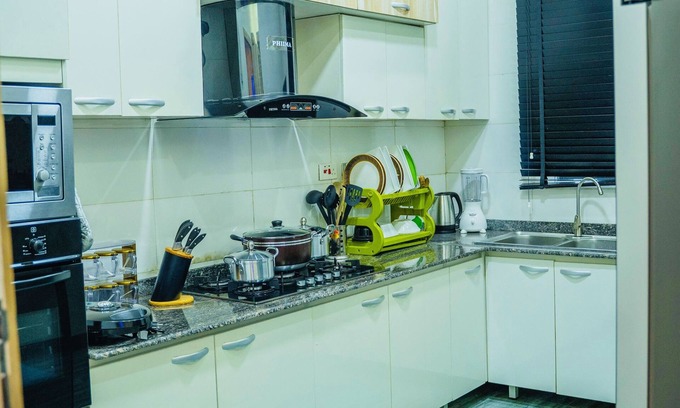 Ofin Apartamento | M&S short let apartment