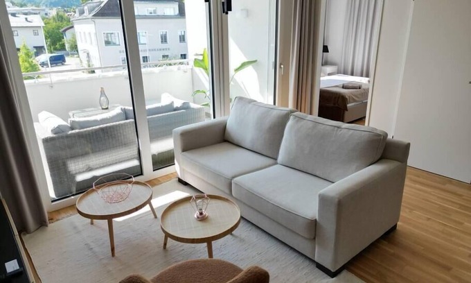 Gmunden Apartamento | M.u.s.k.a.t | stylish 3 BR AP with balcony