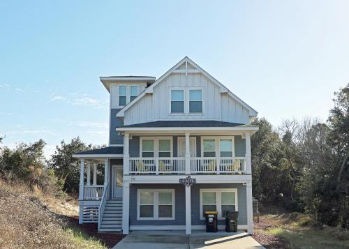 Monteray Shores Casa | M931- Anchors Aweigh