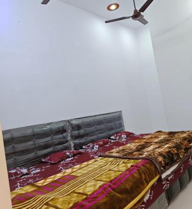 Misrikh Casa | Ma vindhyavasini Atithi Bhavan