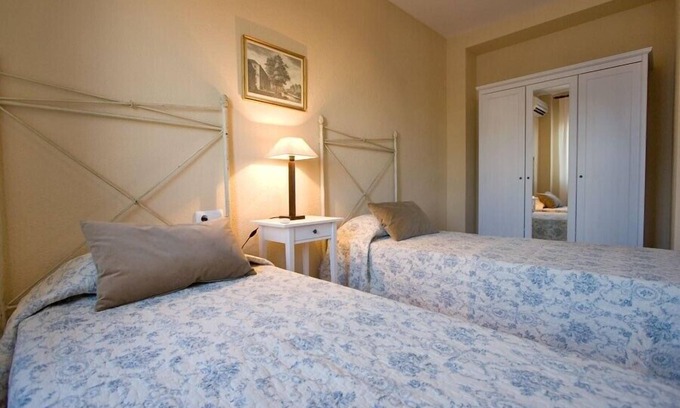 Macarena Apartamento | Macarena Flat 7 pax 3 dormitorios 2 baños a 10 minutos del centro