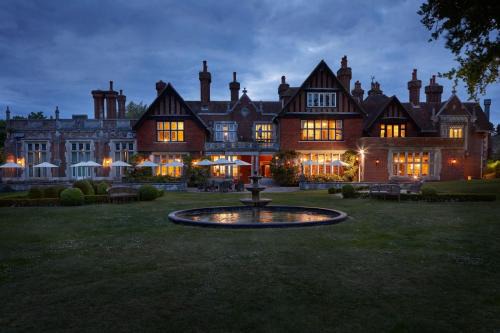 New Forest District Complejo | Macdonald Elmers Court Resort