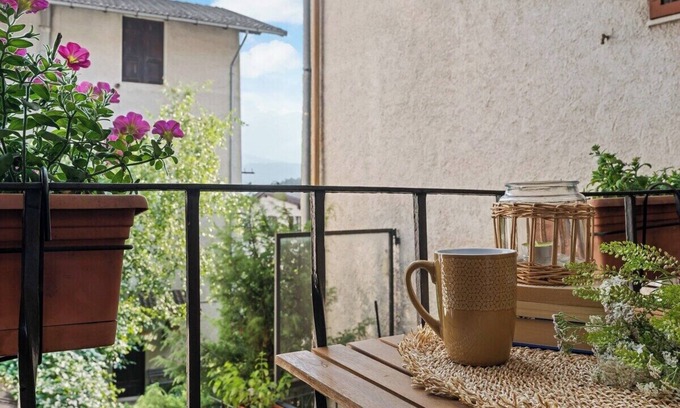 Levico Terme Apartamento | MaCri by TSS' - Relaxing Apartment with Secret Balcony - Ideal for Couples in Levico Terme