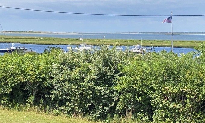 Madaket Casa | Madaket casa con impresionantes vistas: Hither Creek, Madaket Harbour y Tuckernuck.