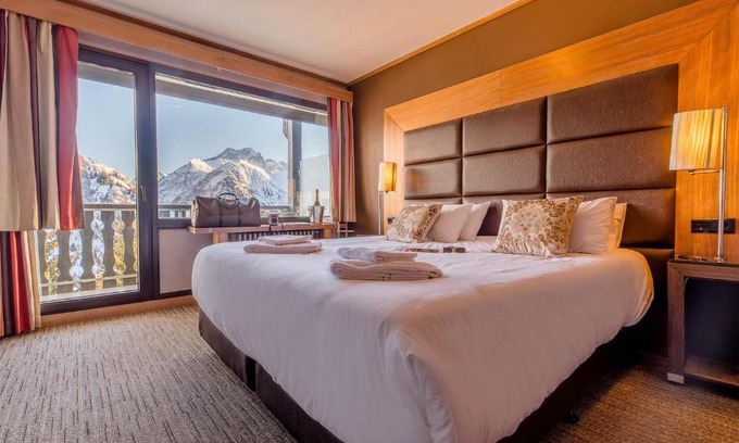 Les Deux Alpes Hotel | Madame Vacances Hôtel Ibiza