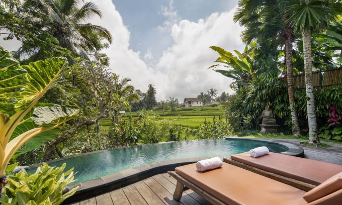 Melayang Hotel | Madani Antique Villas