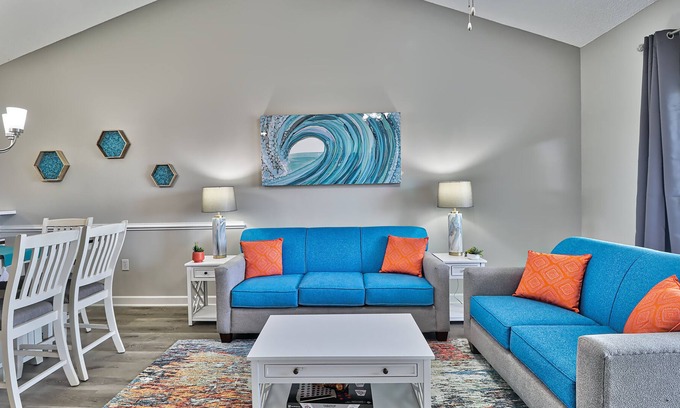 Carolina Forest Condominio | Made for Families! 2 Bdrm 2 BA Pool View Amenities