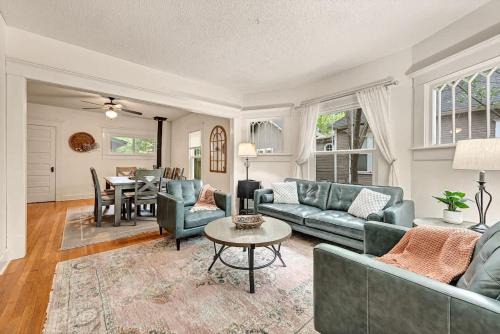 Siloam Springs Casa | Madison Manor