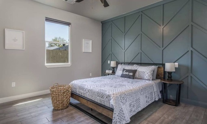 Amarillo Apartamento | Madison Square - Unit 3