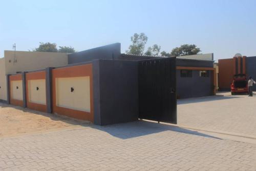Rundu Casa | Madiva`s Guest House