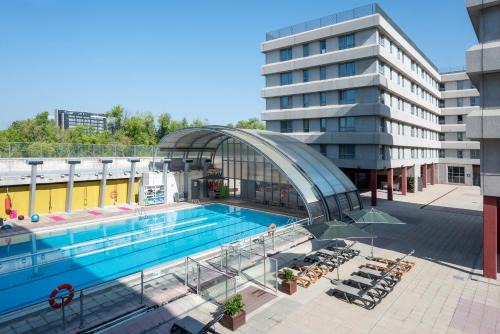 Rejas Apartamento | Madrid Airport Suites, Affiliated by Meliá