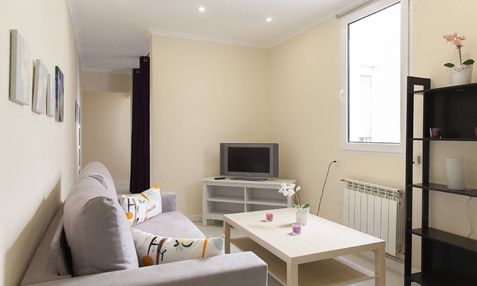 Ibiza Apartamento | Madrid Downtown Retiro-Puerta de Alcala M (LDR28)