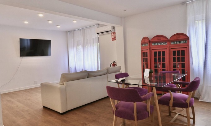 San Isidro Apartamento | MADRID RIO - PALACIO REAL- HOSPITAL 12 OCTUBRE -3 ROOMS - 2 BATHROOMS