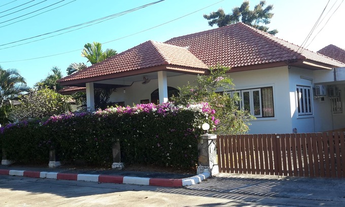 Rayong Casa | Mae Rampung Beach House VIP (con piscina del complejo)
