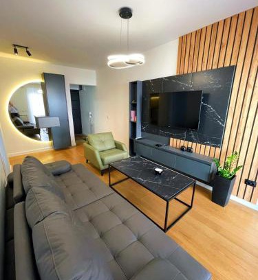Đeram Apartamento | Magenta Kulina Bana
