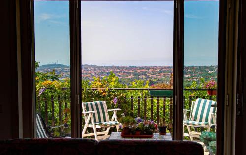 Trecastagni Apartamento | MAGIA & EMOZIONI - Trecastagni- Falde ETNA Villa vista mare