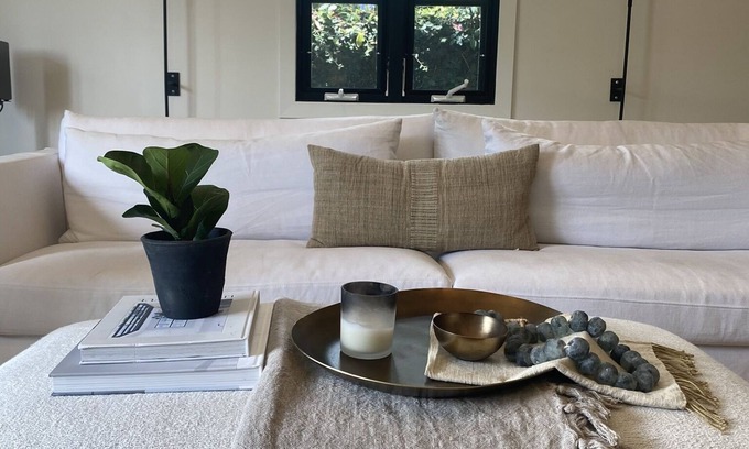 Pacific Palisades Cabaña | Magical Palisades Village …walk to the Village and Ocean Bluffs