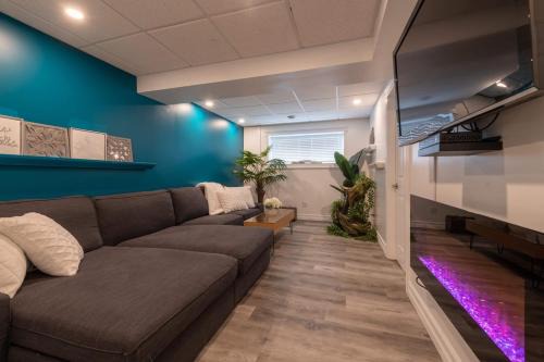 Chase Apartamento | Magical Themed Decor! Pets Welcome! 3 Bedrooms